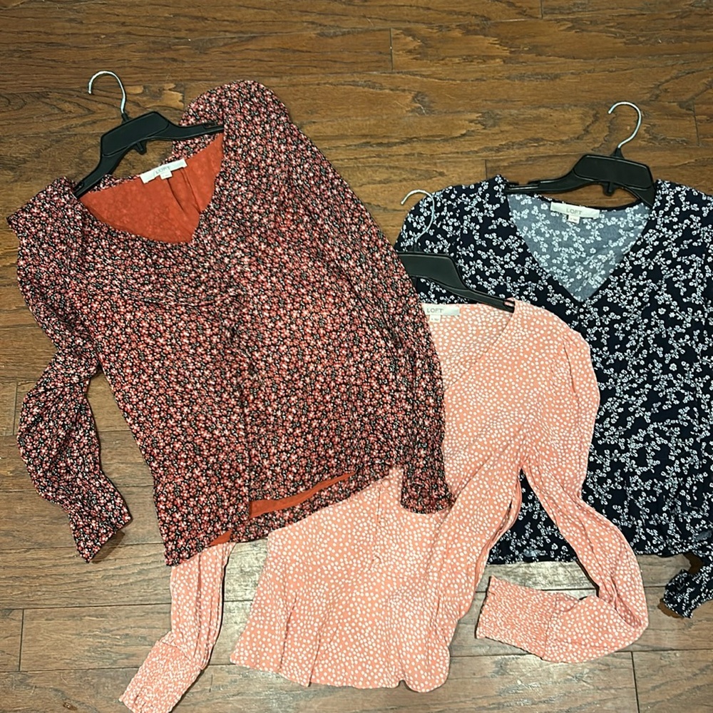 Bundle of 3 Loft blouses. EUC. Size 0 or XS.